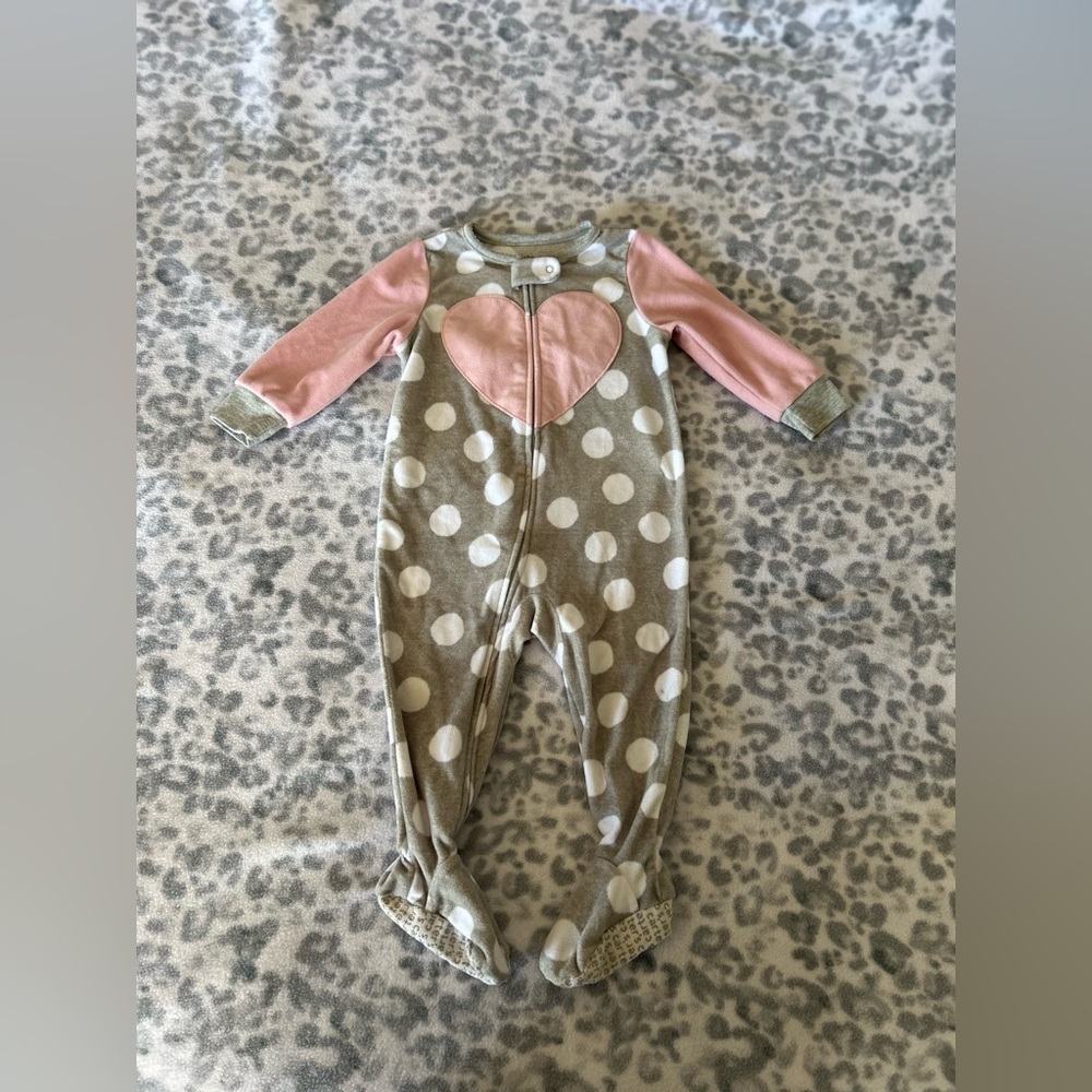 Carters Gray Sleeping Onesie, Size 12M